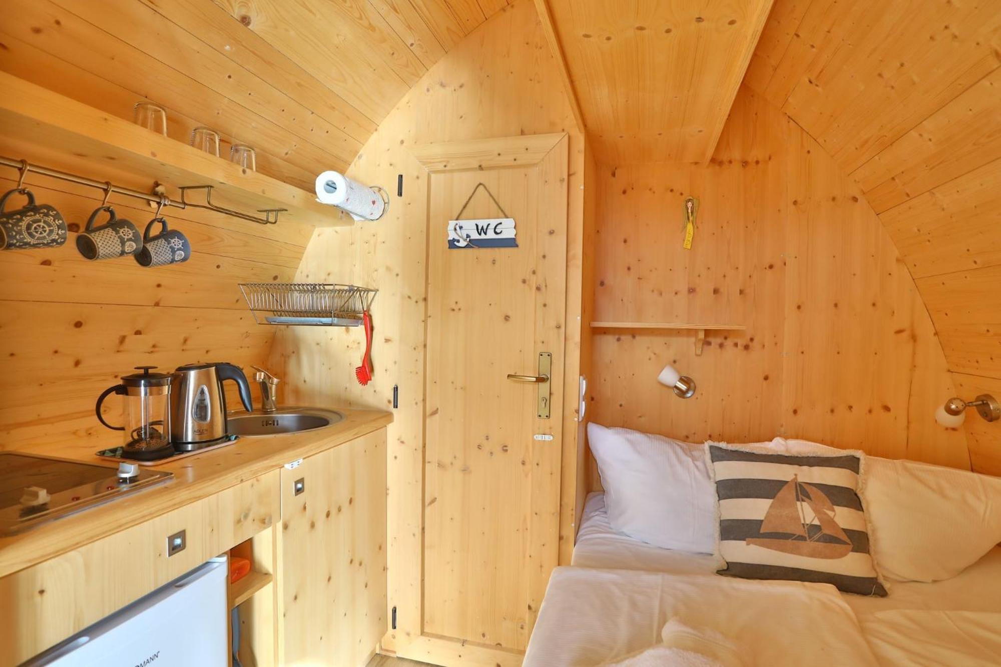 Hotel Hausboot Dotterbart Gager Esterno foto