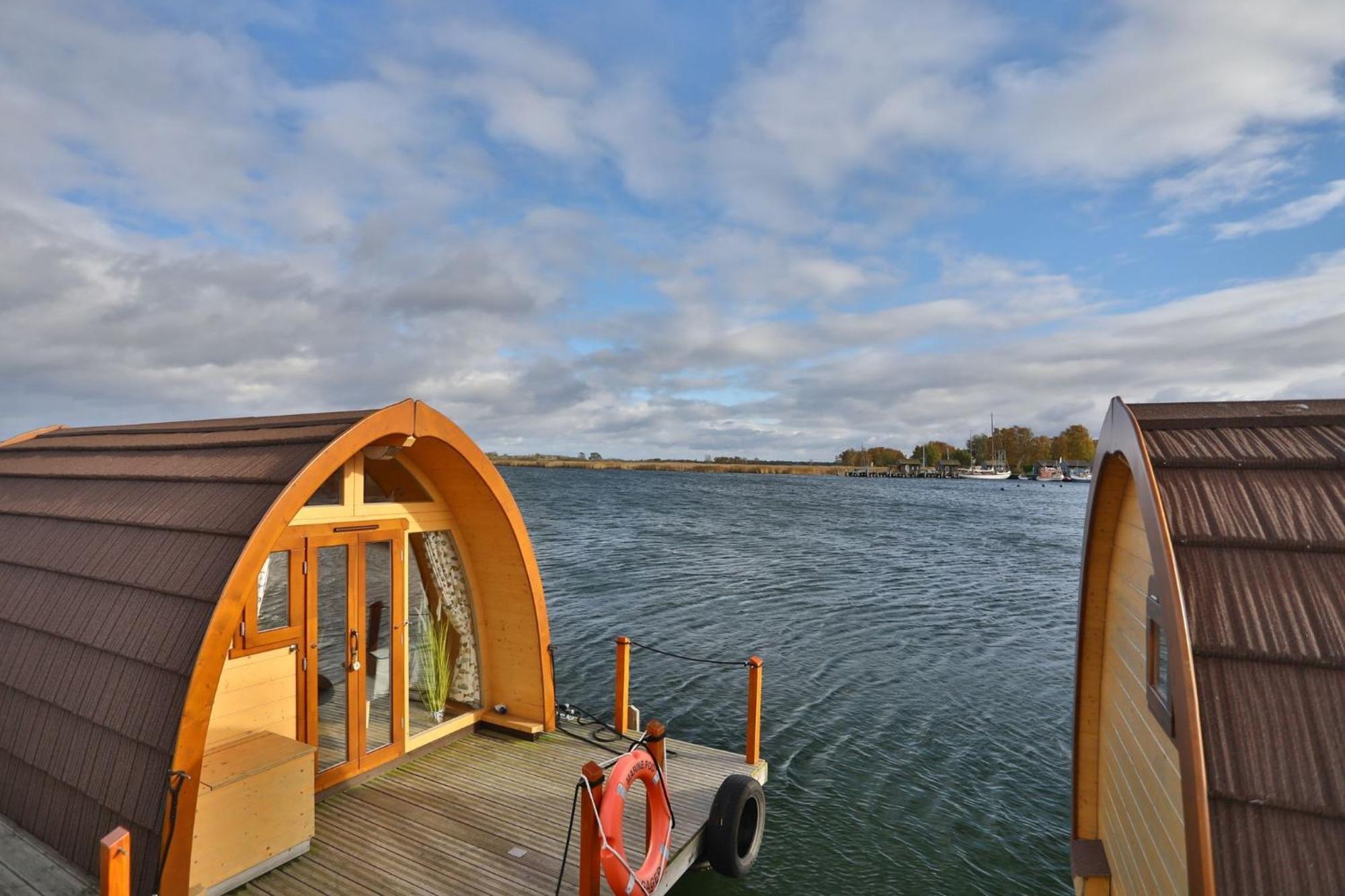 Hotel Hausboot Dotterbart Gager Esterno foto